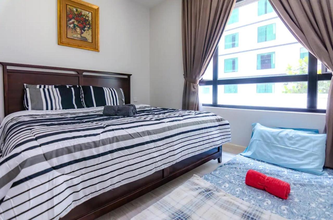 A Cozy & Comfy Suasana Suites In Johor Bahru Bagian luar foto