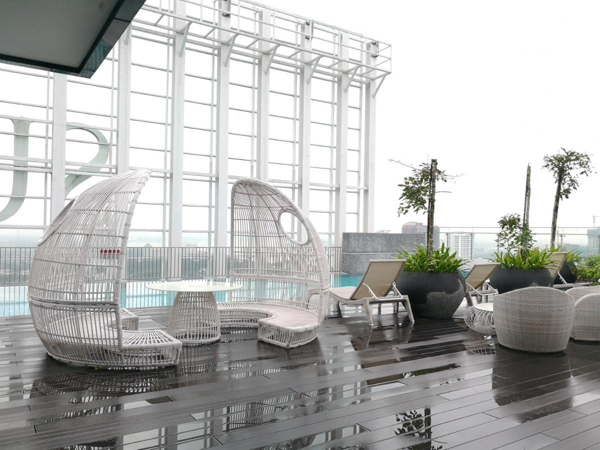 A Cozy & Comfy Suasana Suites In Johor Bahru Bagian luar foto